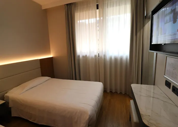 多梅尼基诺酒店 酒店