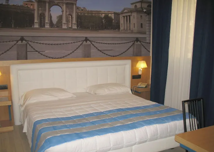 多梅尼基诺酒店 3* 米兰