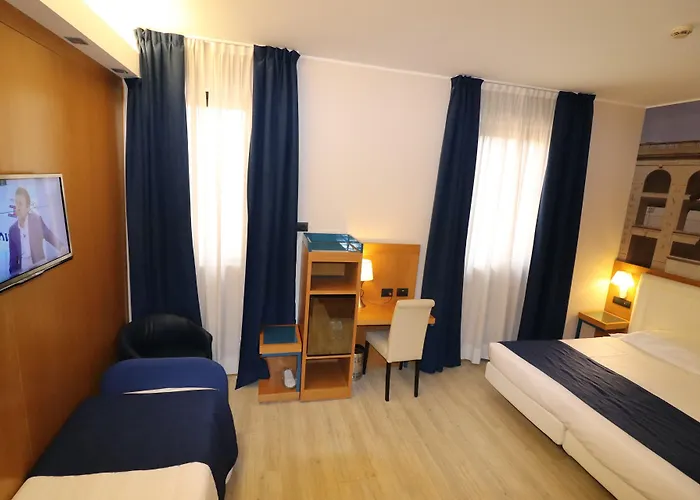 多梅尼基诺酒店 米兰