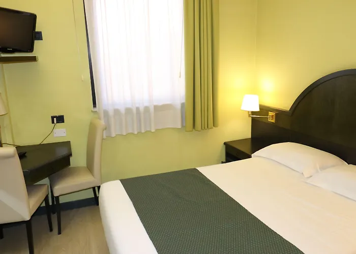 多梅尼基诺酒店 酒店 3*